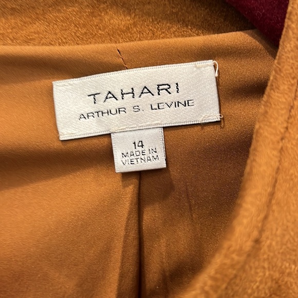Tahari Faux Suede Jacket - Size 14 - Picture 2 of 6